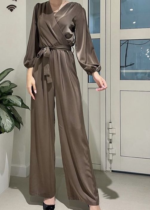 Стильный комбинезон