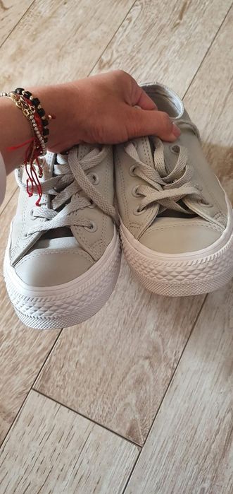 Converse nr 36,5 -70lei,impecabili