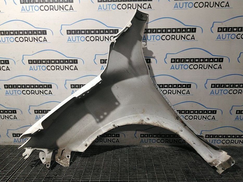 Aripa Dreapta Fata Nissan Juke Facelift 2014 - 2018 4 Usi Alb Feaf15 (1257) Zgariat