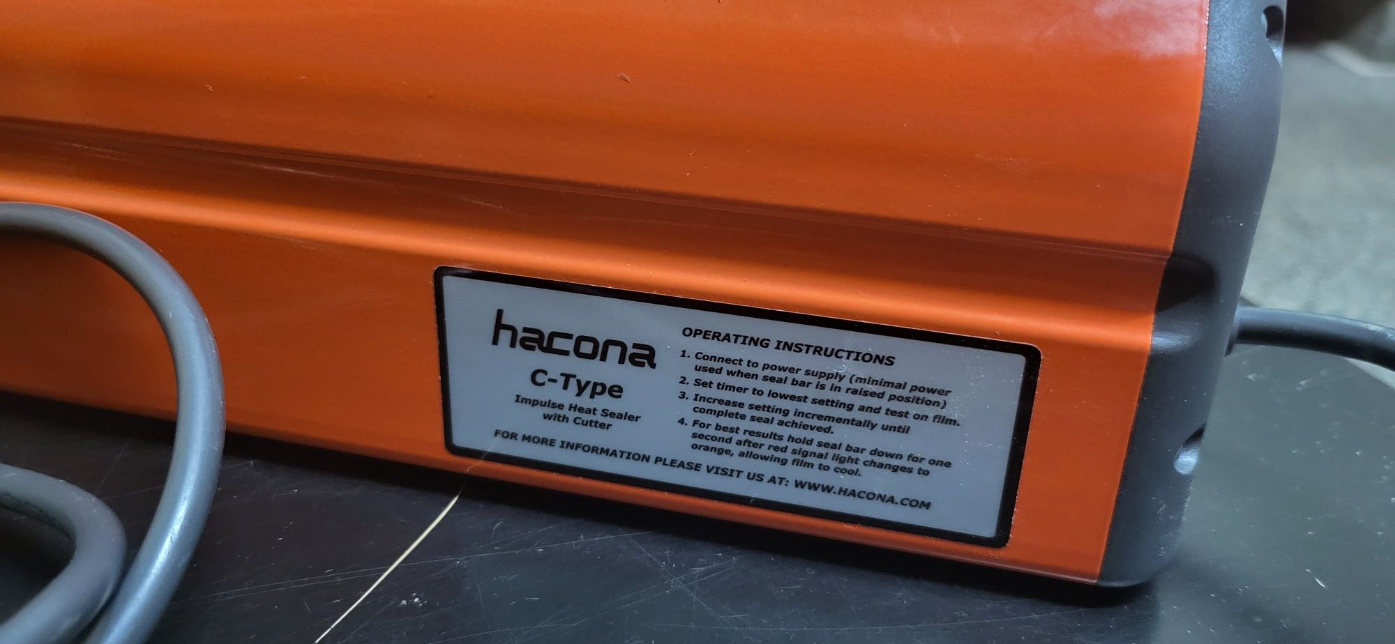 Ръчна лепачка Hacona C 320