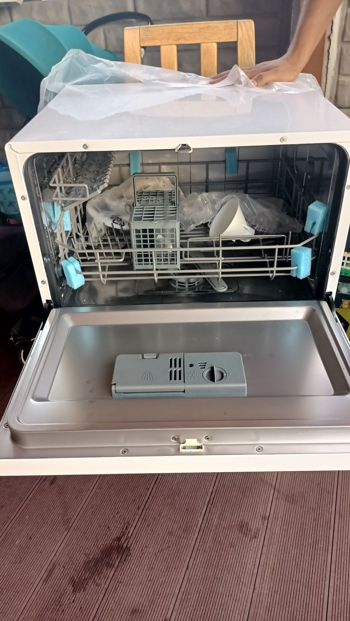 Masina de spalat vase Exquisit compacta 6 seturi