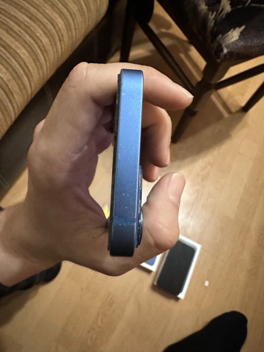 iPhone 13 ,13mini и XR