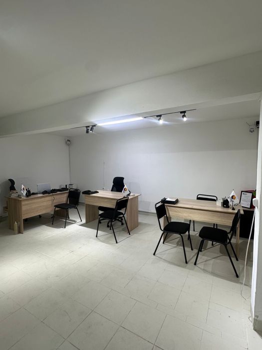 Столы ноутбуки принтеры кресла