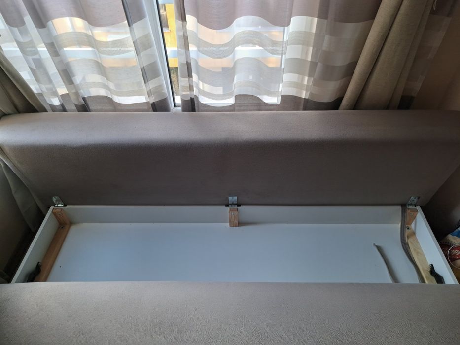 Разтегателен Полски Диван НАМАЛЕН!