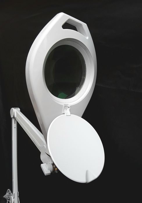 LAMPĂ profesionala de lucru cu lupta si lumina cu LEDURI NOUĂ  195 Lei