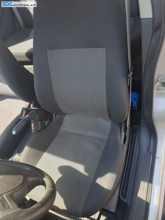 Scaun Sofer Stanga Fata Opel Corsa C Hatchback 4 Usi 2000 - 2006