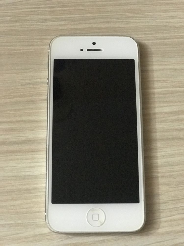 iPhone 5 White 16GB