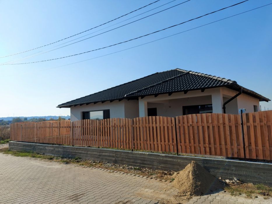 Un nou complex de 11 case în Șimian