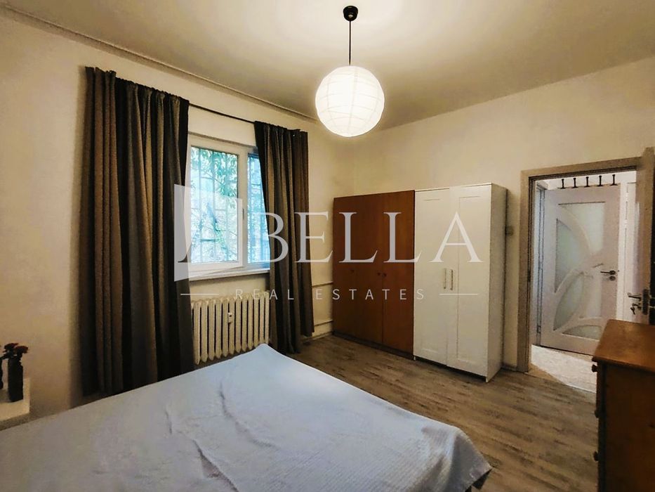 2-стаен в София-Център площ 65 цена 495