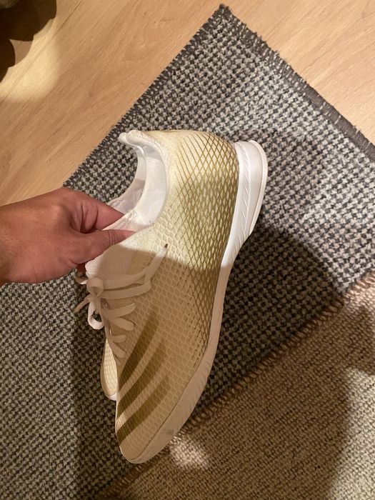 Спортни обувки адидас / adidas sport shoes