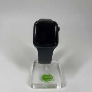 Apple Watch 8 Series / 45mm GPS + Cellular
