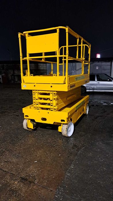 Vand nacela foarfeca electrica 12 m Haulotte Compact 12
(Genie, 
 JLG)