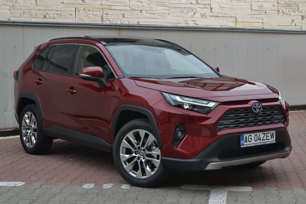 Toyota rav 4  luxury premium  90km noua