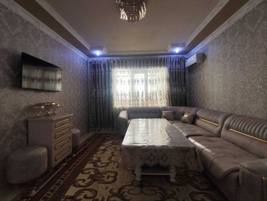 3х комнатная квартира на 4 этаже 67кв/м, в Самарканде