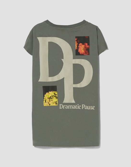 Caut maieu vesta Bershka worker dramatic pause