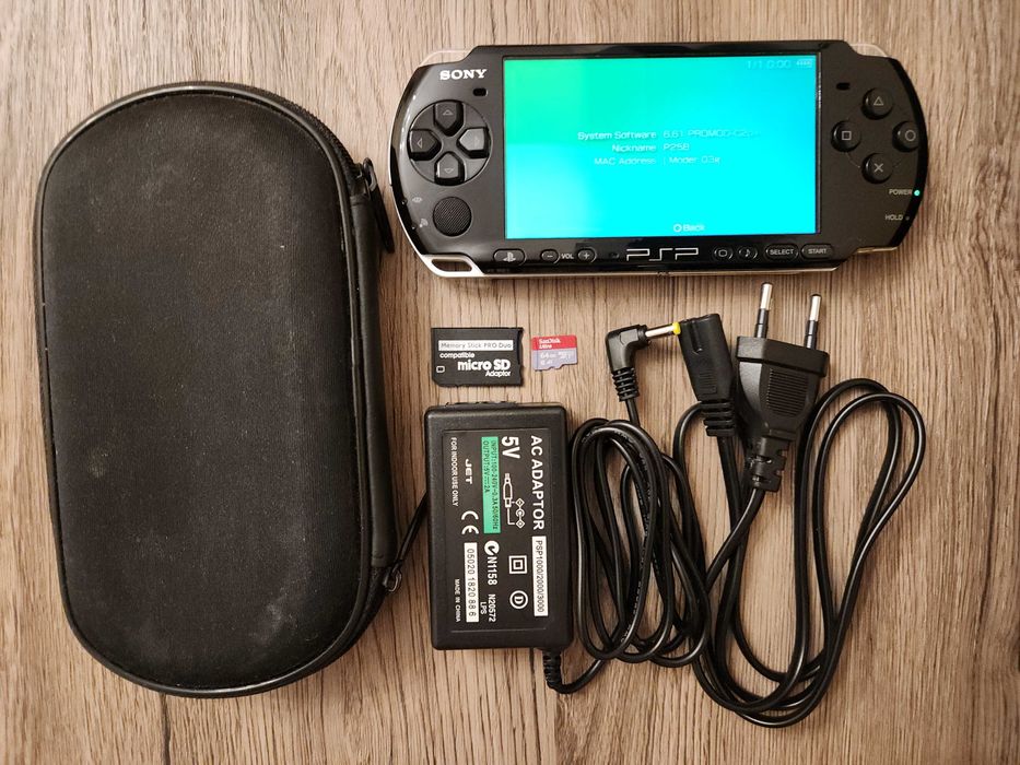 PlayStation Portabil (PSP) 3004 - modat, complet functional, card 64GB