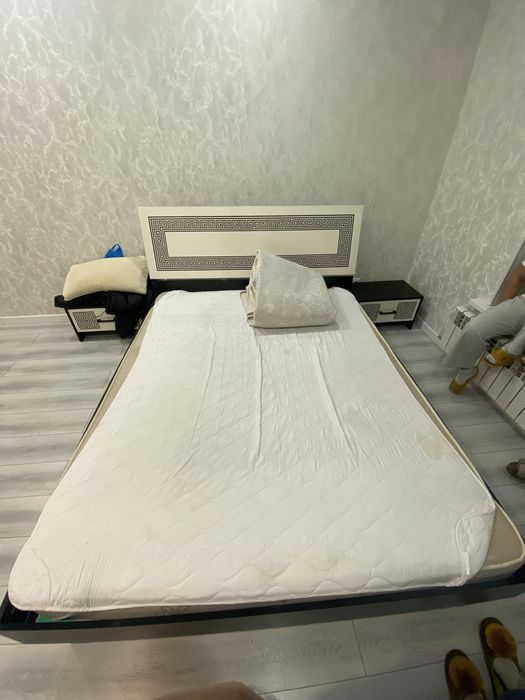 Спальный диван 210х170 с матрасом