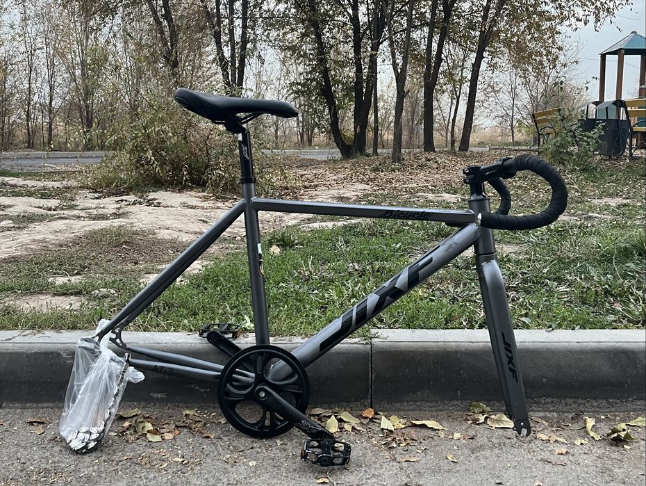 Продаю раму фикса jixf at3