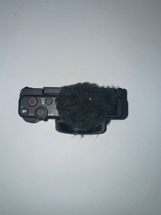 Камера Sony zv-1M2