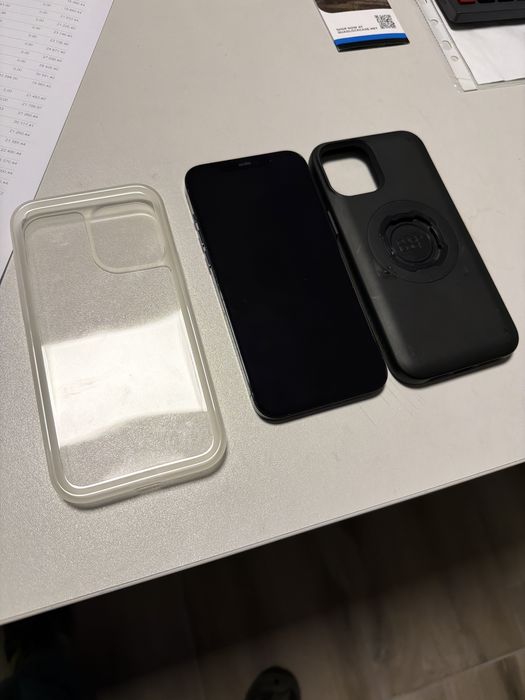 Vand iphone 12 pro max 256 GB,