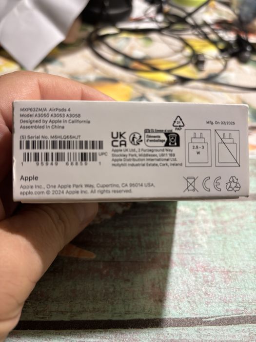 Apple airpods 4 отлично състояние