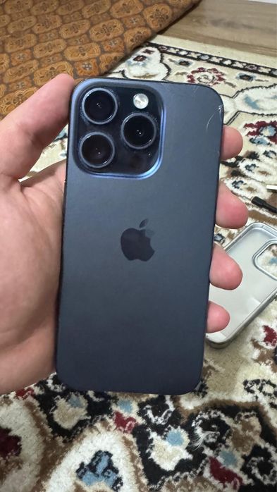 Продам Iphone 15 pro
