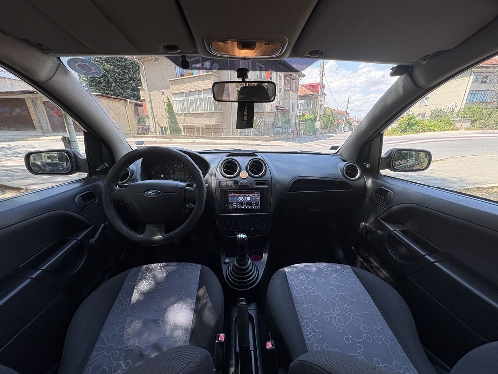 Ford Fiesta 1.6 100к.с.