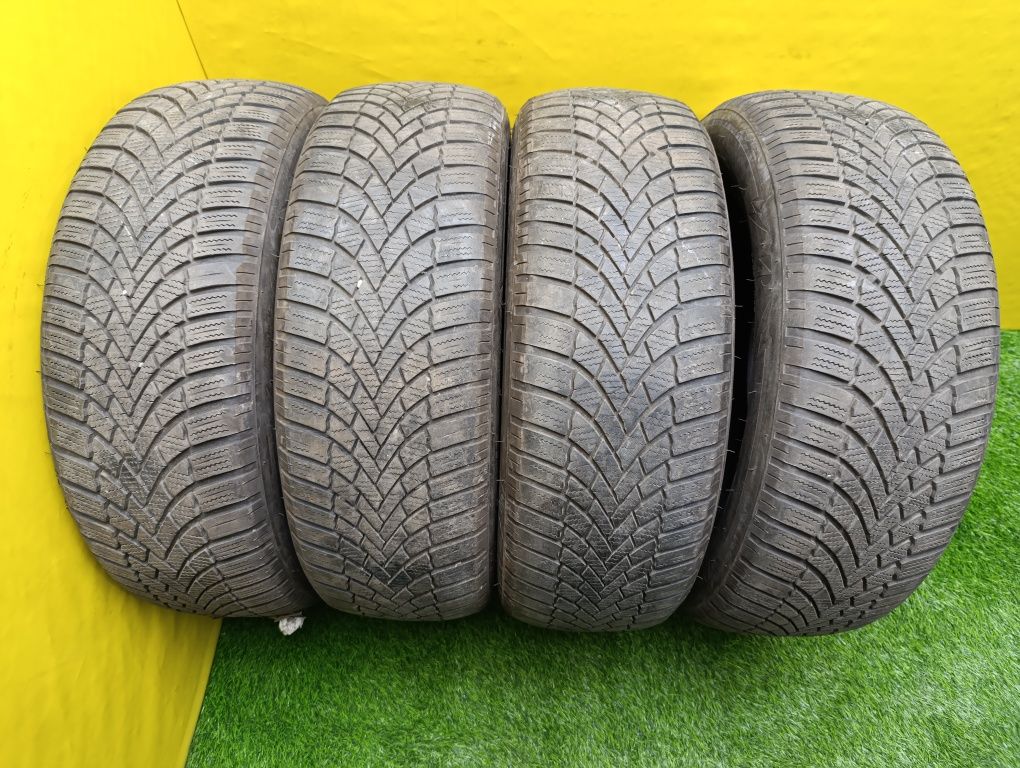Шины 205/60 R17 Bridgestone комплект.