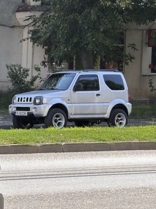 Suzuki jimny 4x4 cu reductor la maneta , 2006 aer conditionat