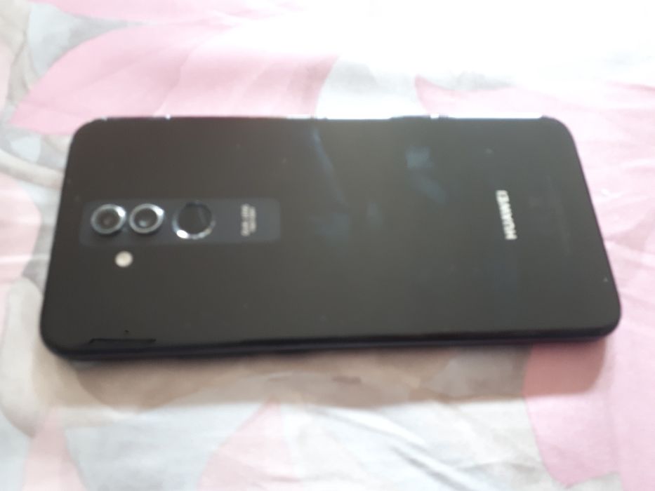 Vand Huawei Mate 20 lite 10 / 10