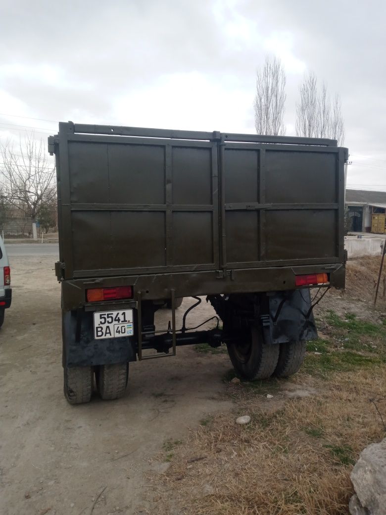 Kamaz pritsep sotiladi
