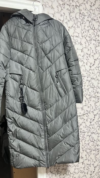 Продам пальто. 50 размер