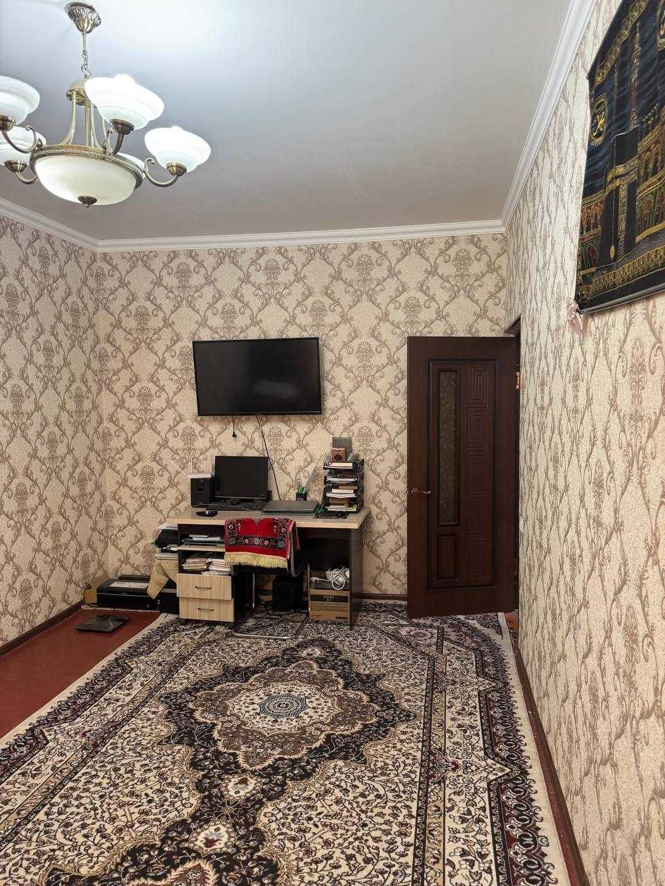 СРОЧНО!!! Продается квартира вЯшнабаде 4/2/4 (77 кв/м) Массив Панеллый