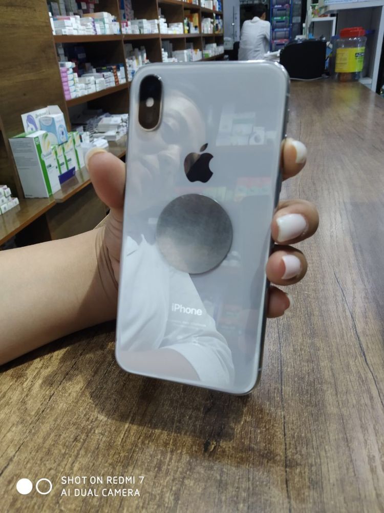 Iphone X 64gb arzon sotiladi