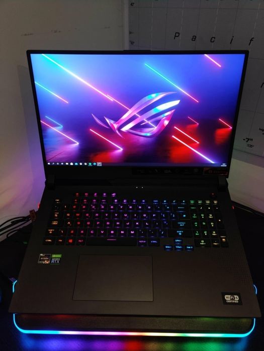 Ноутбук Asus rog strix g17 мощный игровой полный комплект
