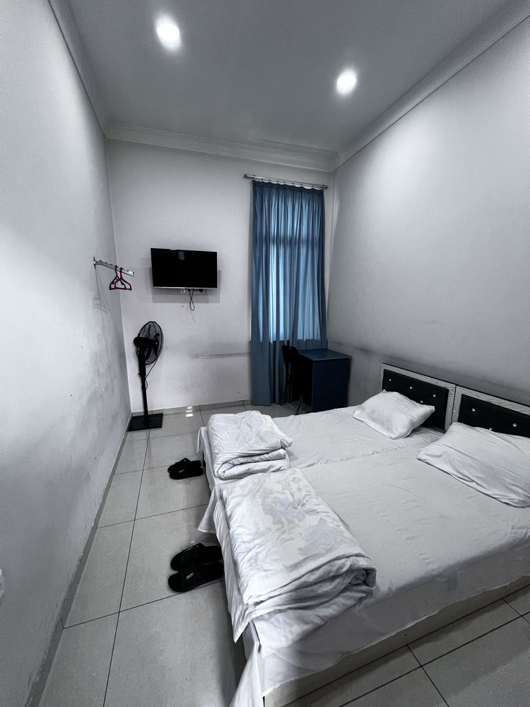 Hostel arzon kunlik oylik yotoq xona 40.000