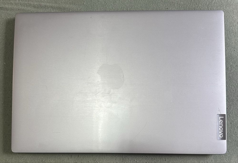 Laptop Lenovo IdeaPad S145