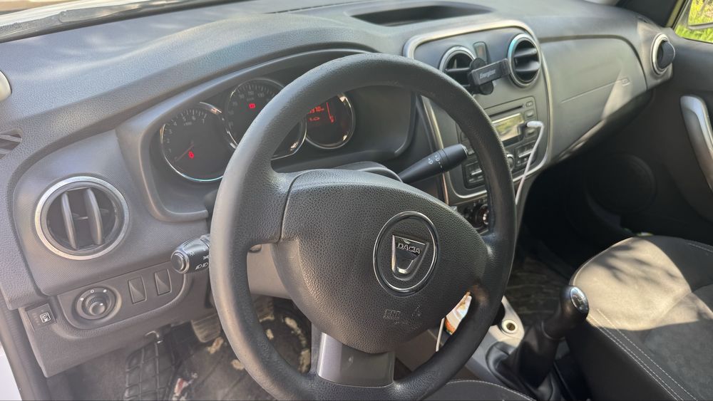Dacia Logan 1.2 benzina -gpl