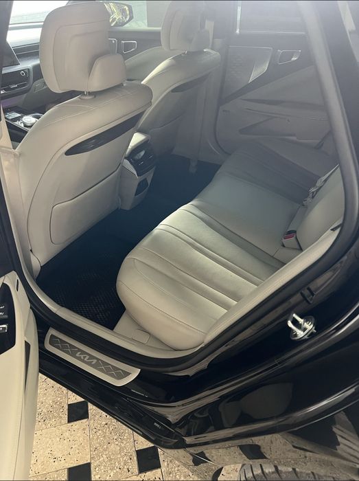 Kia K8 2024Full Pozitsiya 3.5litr Srochna sotiladi