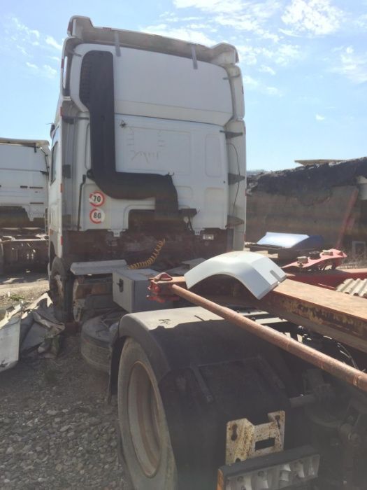 Dezmembram Daf CF