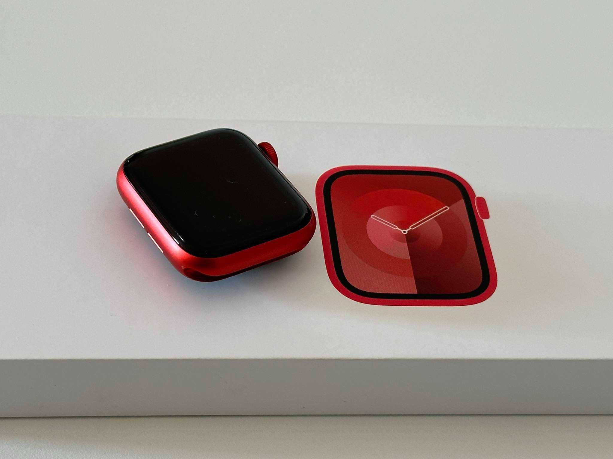 Отличен! Apple Watch Series 6 40mm Product Red (Червен)