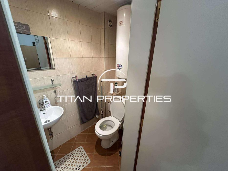 Двустаен апартамент, под наем, Център