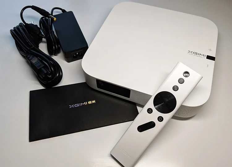 Videoproiector XGIMI Elfin 1080p, Android TV, 800 ANSI lumeni