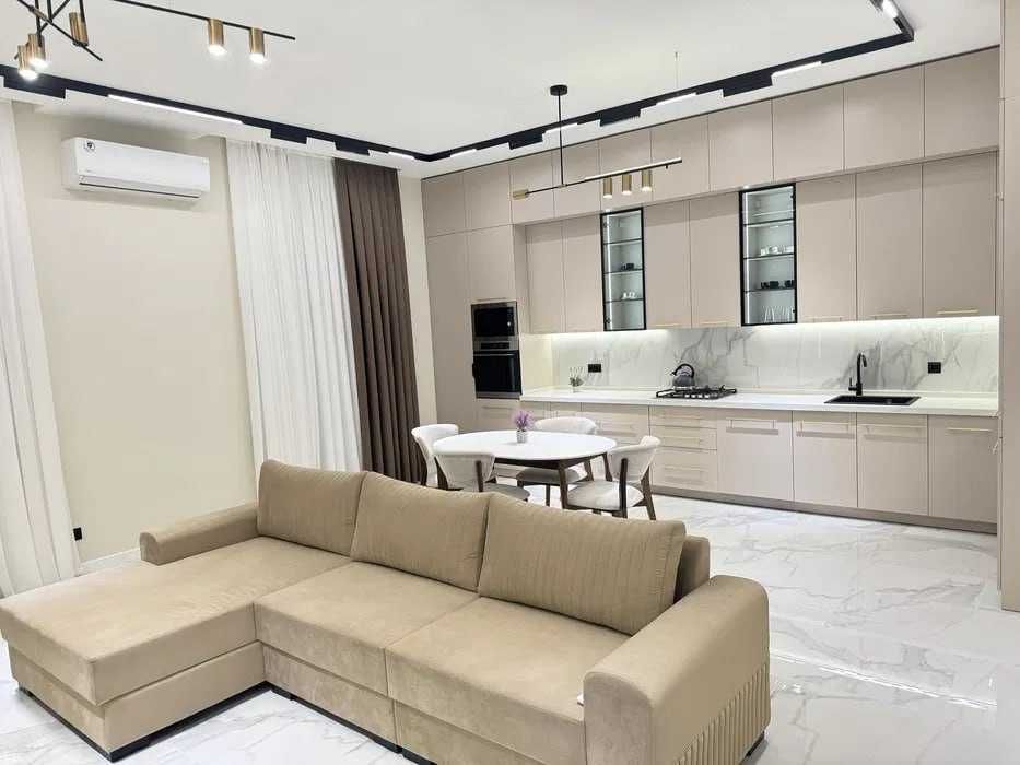 Срочно Сдается 2-ком в Яккасарайском р-не на Шота Руставели 817*