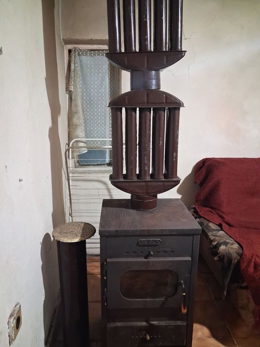 Печка на дърва  - тип камина