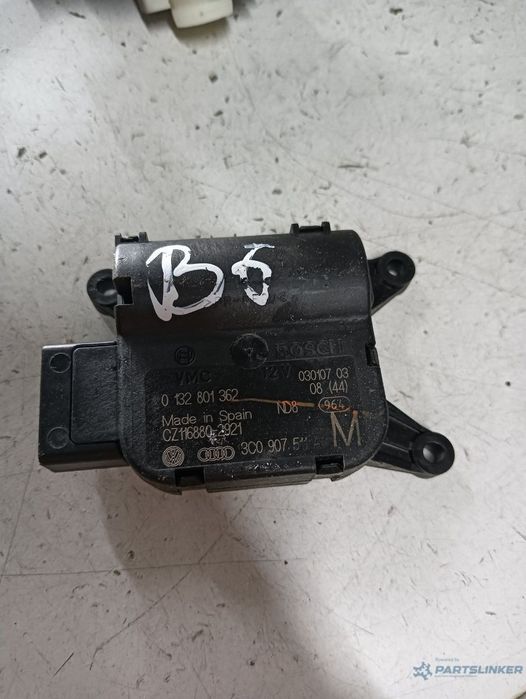 Motoras clapeta aeroterma VOLKSWAGEN PASSAT Variant (3C5) [ 2005 - 2011 ] OEM 0132801362