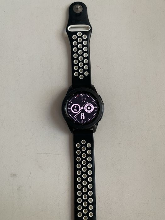 Samsung Galaxy Watch SM-R810