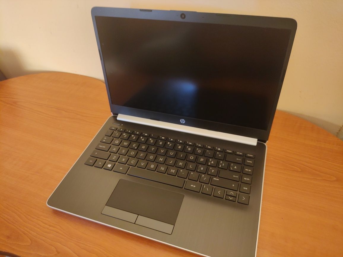 Laptop hp 14 dk0000nq stare impecabila