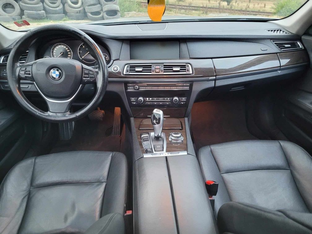 BMW 730 d Proprietar se vinde doar cu perfectarea actelor !