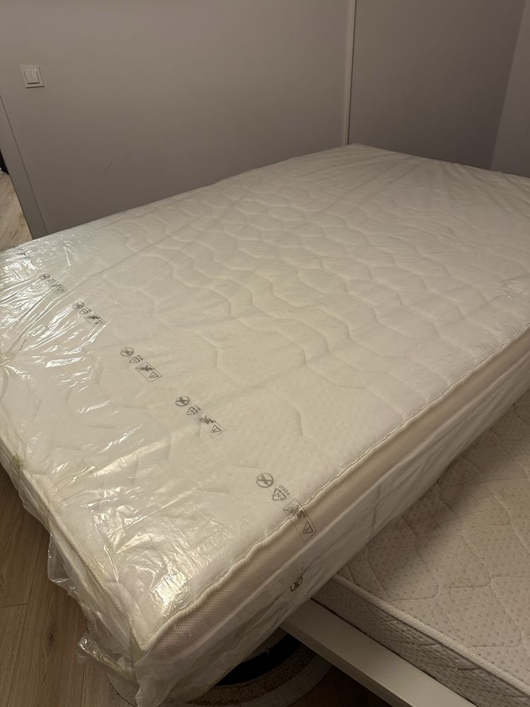 Матрак Dreamzone Gold F140 и подматрачна рамка
